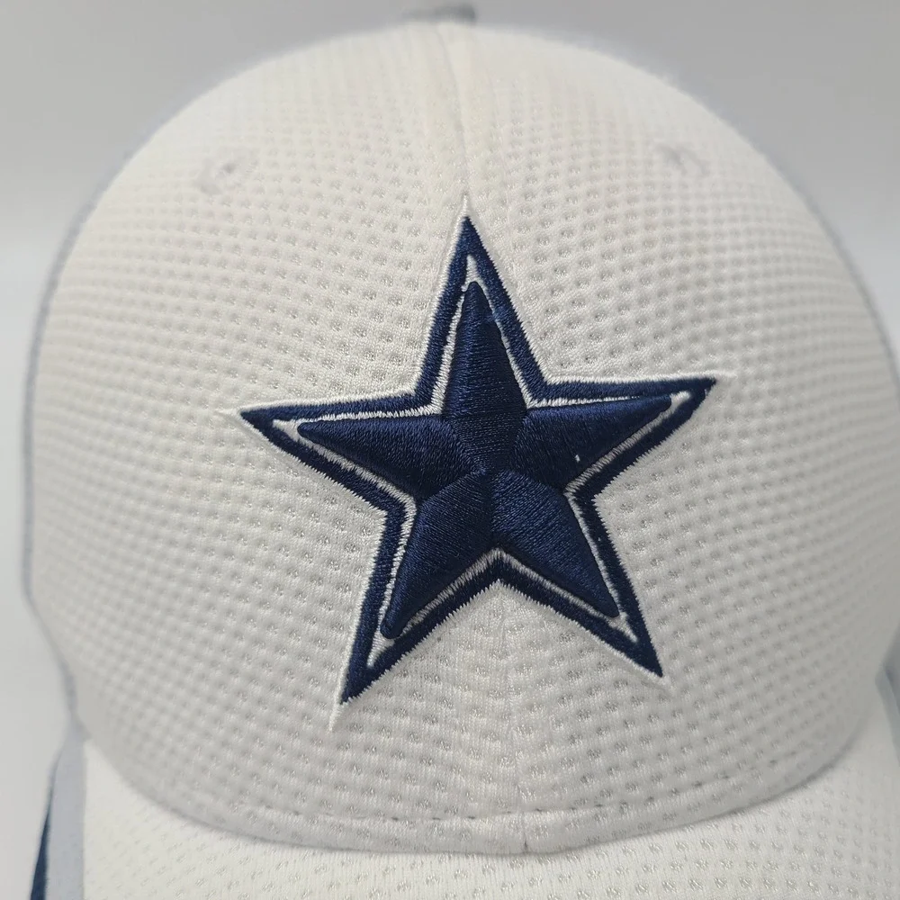 New Era tag says